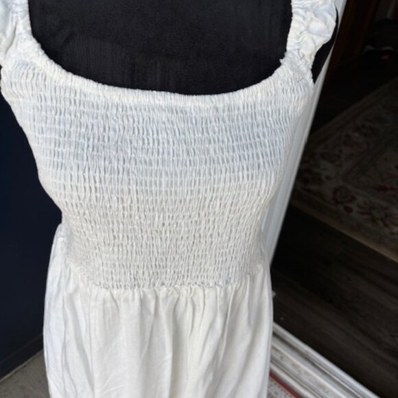 Elodie White Smocked Lined Sun Dress Cottagecore NWT Size L - Picture 2 of 5
